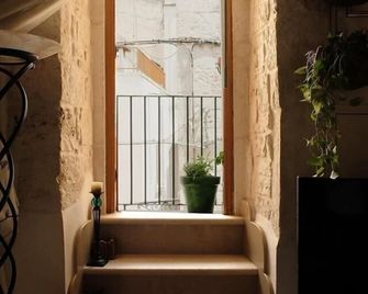 Palazzo Margherita - Cisternino - Escaleras