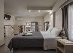 Sunshine Apartments - Néos Marmarás - Bedroom