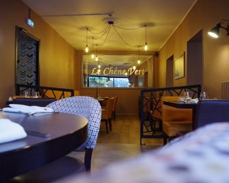 Logis Hotel Le Chêne Vert - Savenay - Restaurante