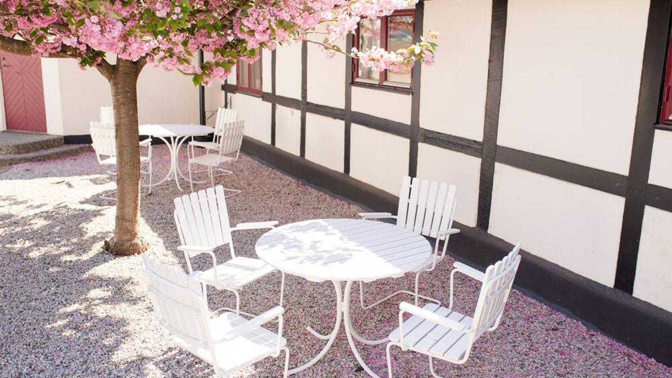 Lillåsa Bed and Breakfast