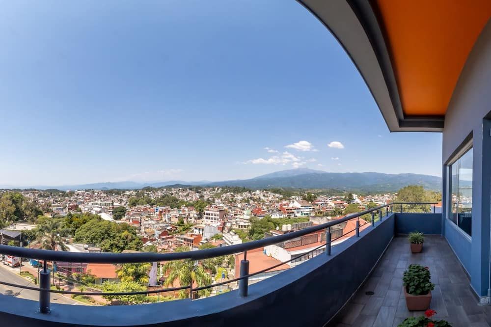 Hotel Misión Express Xalapa - הלאפה - מרפסת