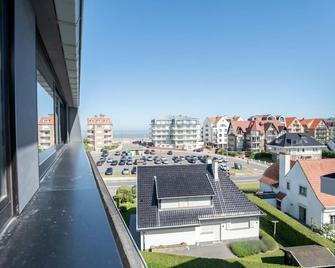 Studio Douceur de vivre nearby beach by Interhome - De Haan - Balcon