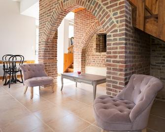 Charming All Comfort Gîte Near The Baie De Somme - Tours-en-Vimeu - Sala de estar