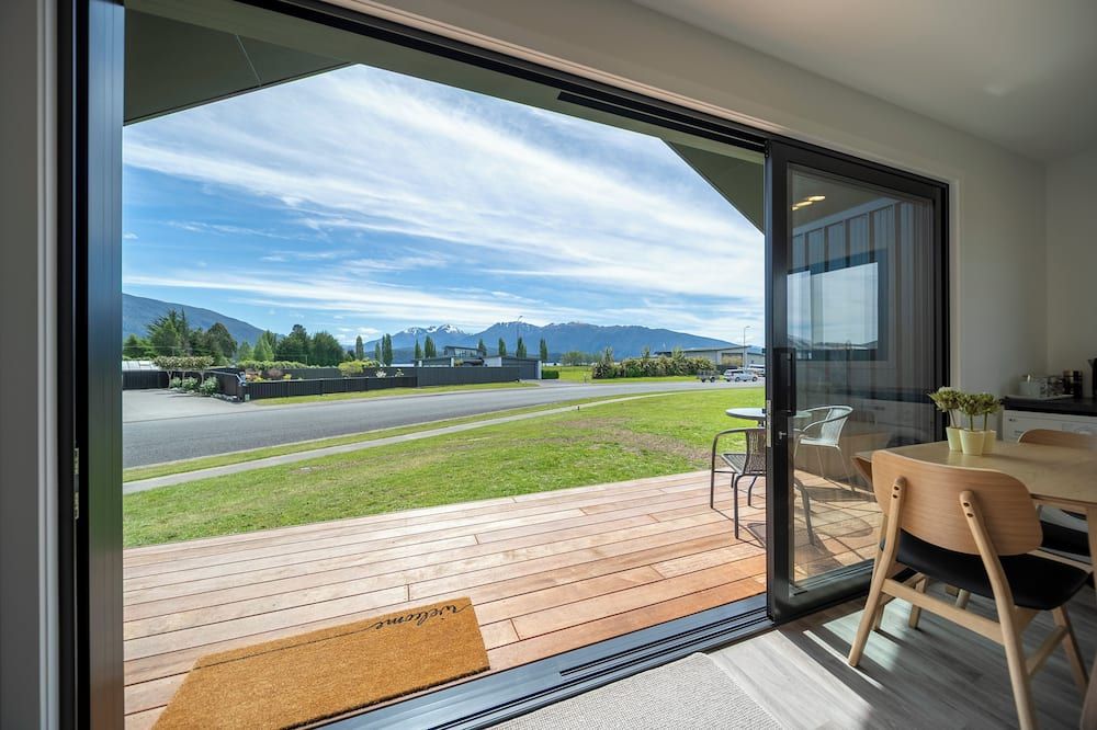 Glaisnock Cottage - Te Anau Holiday Home - טה אנאו - מרפסת