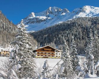 Hotel Cristallo - Solda - Gebouw
