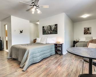 Auberge Motel Drakkar - Shawinigan - Habitación
