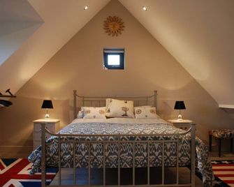 Garden Studio Spring Cottage - Salisbury - Bedroom