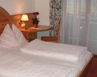 Klawunn Hotel & Apartement - Zell am See - Bedroom