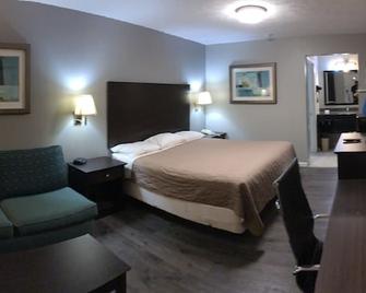 Deerfield Inn and Suites - Fairview - Fairview - Bedroom