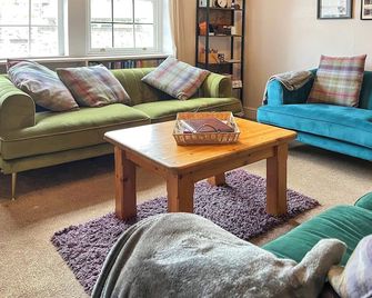 3 bedroom accommodation in Hebden Bridge Birkenhead Cottage - Hebden Bridge - Obývací pokoj