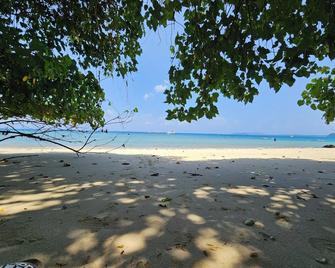 Havelock Harmony Resort - Havelock Island - Spiaggia
