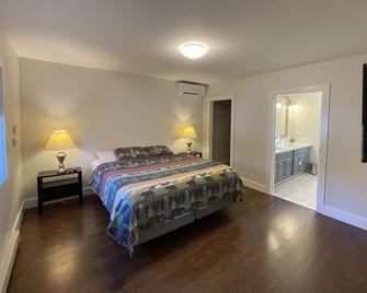 New 3-Bed Charming House - Saranac Lake - Ložnice