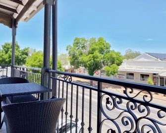 Commercial Motel - Hay - Balcón