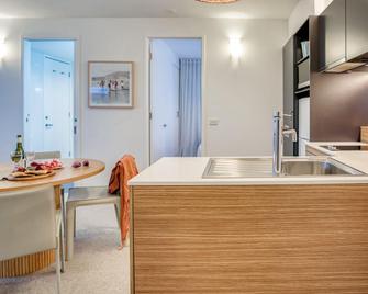Oaks Vue Suites Geelong - Гілонг - Кухня