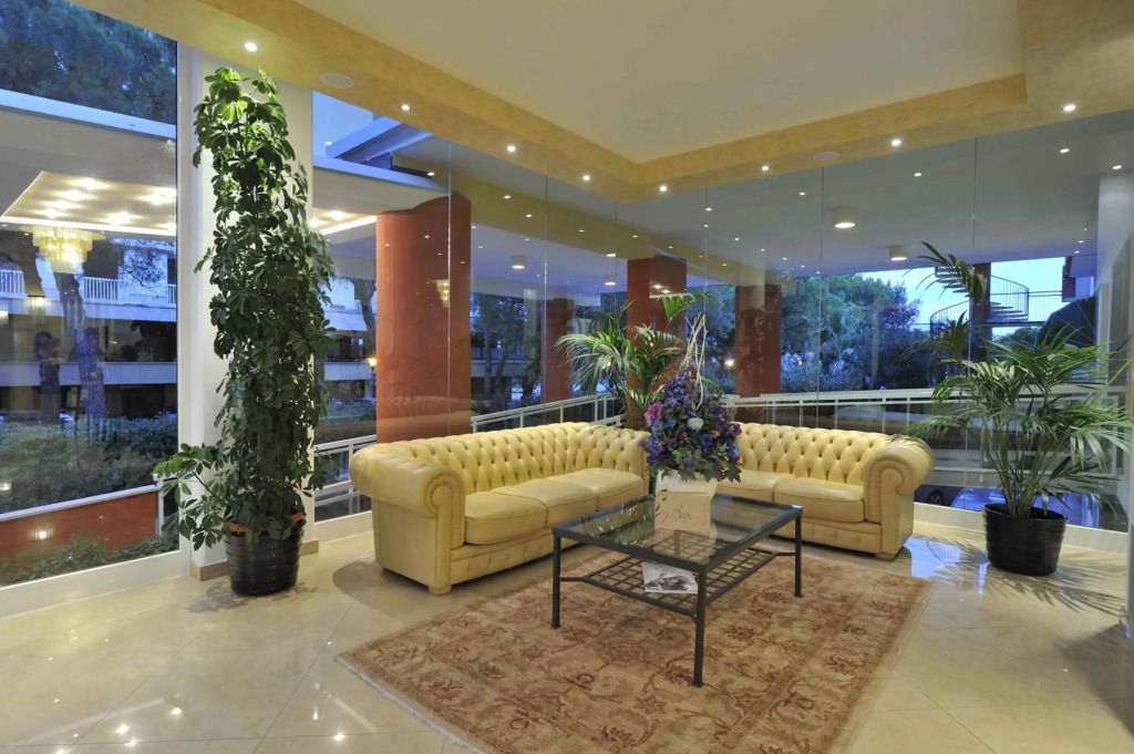 Hotel Bembo - Bibione - לובי