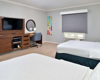 Hampton Inn & Suites Greenville - Greenville - Habitación