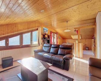 Appartement Dans Maison Individuelle - Wifi - Saint Jean D'aulps - 6/7 Personnes - Mont Vert Coteau - Saint-Jean-d'Aulps - Living room