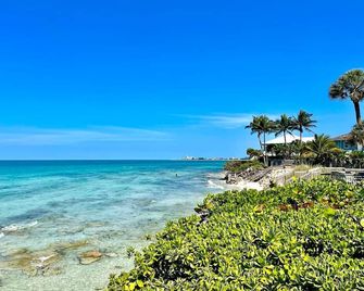 Near beach. Daily rentals. Villa 1, Pool. King bed - Sarasota - Παραλία