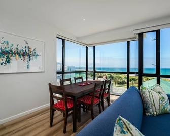 Paxton Luxury Apartments - Puerto Elizabeth - Comedor