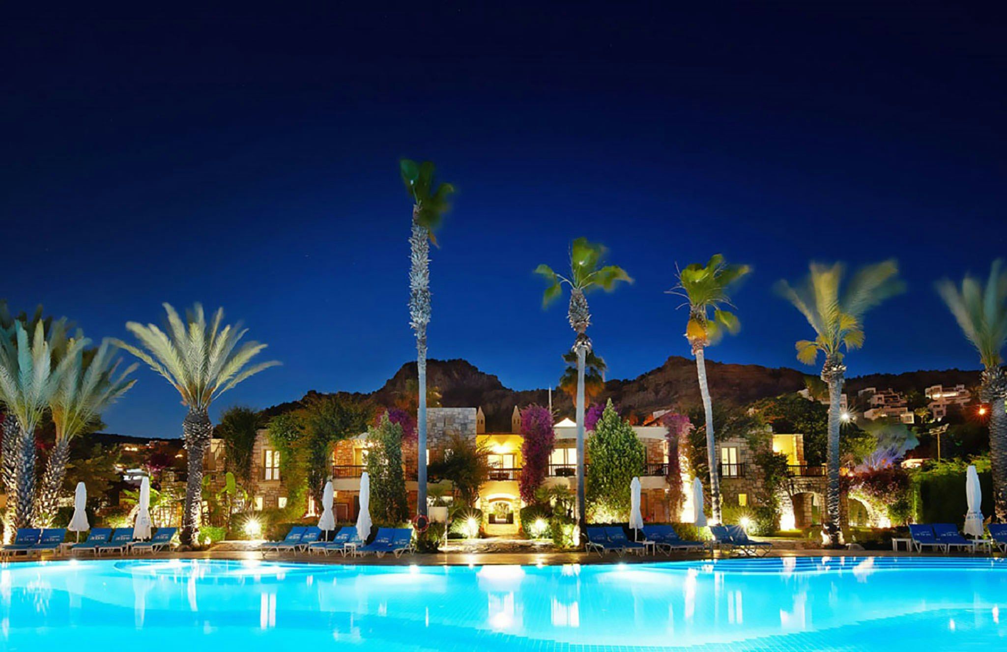 ديفان بودروم بالميرا