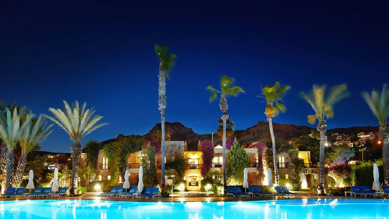 ديفان بودروم بالميرا