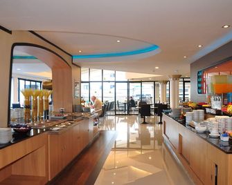 Flipper Lodge Hotel - Sha Extra Plus - Pattaya - Buffet
