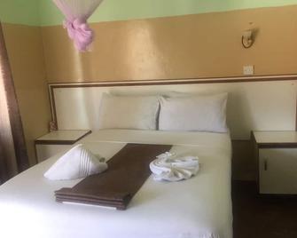 Ramorwa Guest Lodge - Gumare - Habitación