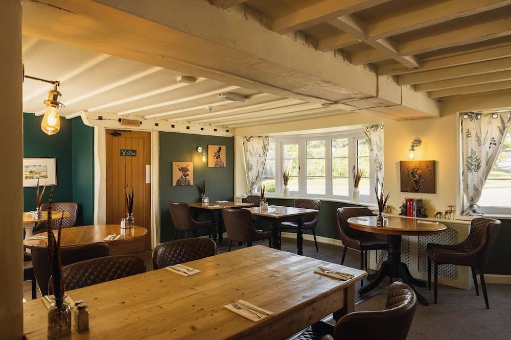 The Haughmond - שרוסברי - מסעדה