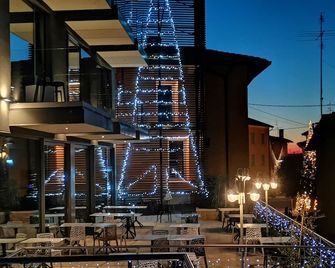 Locanda San Marco - טורי דל בנאקו - בניין