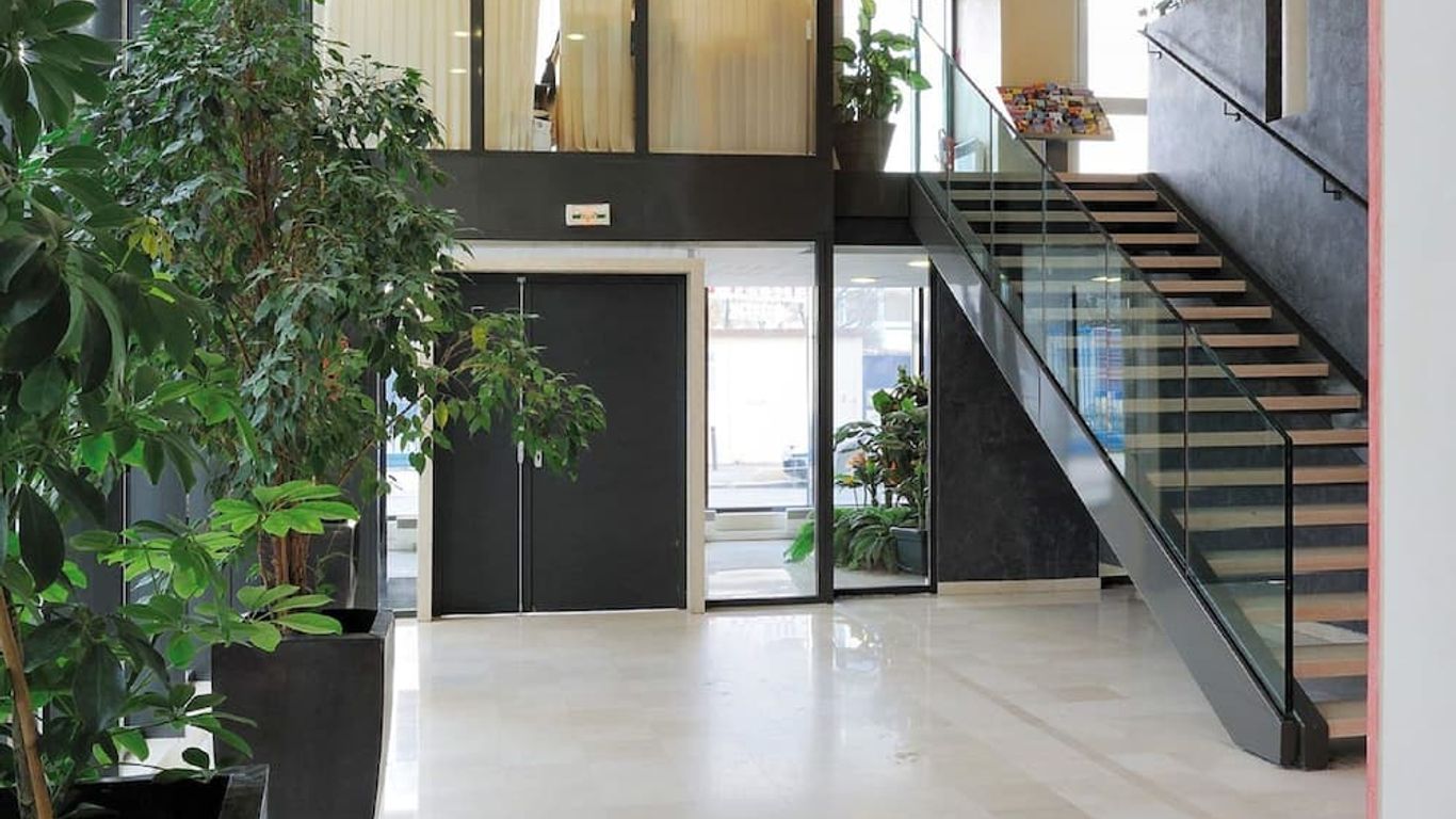 Séjours & Affaires Paris Ivry