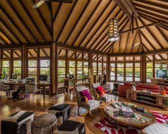 Four Seasons Resort Maldives at Kuda Huraa - Huraa - Lounge