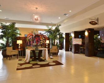 Holiday Inn Montgomery Airport South By IHG - Montgomery - Lobby