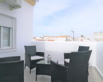 Apartment with terrace and spectacular views - Carmona - Balcón