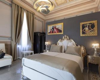 Luxury Gold in the center of Alghero - Algueiro - Quarto