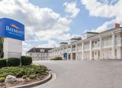 Baymont Inn and Suites Hickory - Hickory - Bâtiment