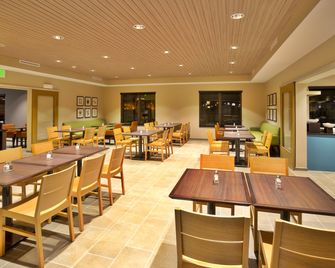 Country Inn & Suites by Radisson, Clarksville, TN - קלרקסוויל - מסעדה