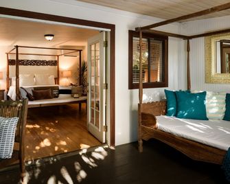 Paia Inn - Paia