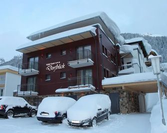 Hotel Garni Dorfblick - Sankt Anton am Arlberg - Building