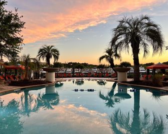 Marina Inn at Grande Dunes - Myrtle Beach - Piscina