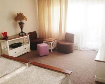 호텔 몬테오르 - 사라타몬테루 - 거실