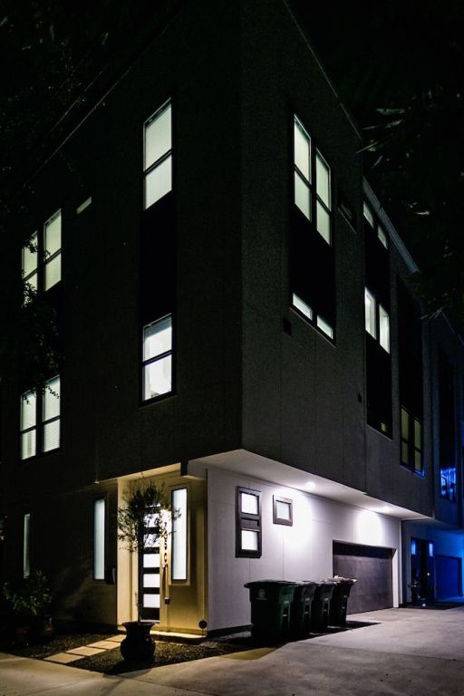 Montrose Guesthouse Suites - יוסטון - בניין