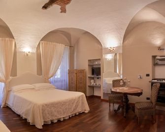 Antico Palazzo - Mondovì - Bedroom