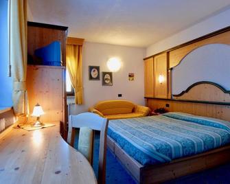 Hotel ai Tre Ponti - Dolomiti - Tonadico