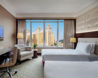 Broadway Hotel - Macau