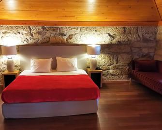 Casas Novas Countryside Hotel Spa & Events - Redondelo - Bedroom