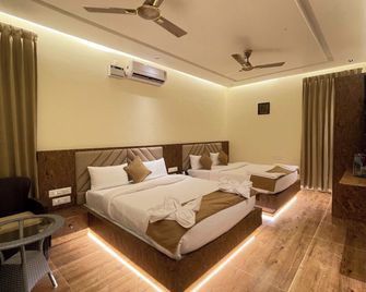 Suthanthira stay Inn - Dindigul - Спальня