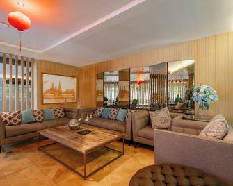 Arcadia Suites Bangkok - Bangkok - Lounge
