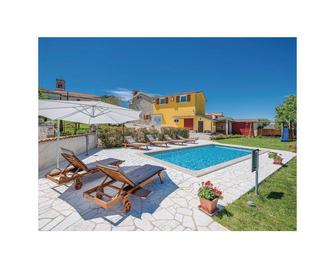 Veronese Comfortable holiday residence - Novigrad - Bedroom