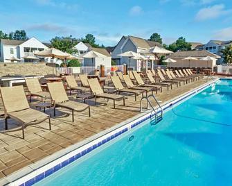 1 Bedroom Suite w/ Mini Kitchen at Williamsburg, Kingsgate Resort! - Williamsburg - Piscina