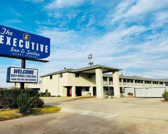 Executive Inn and Suites Houston - Houston - Edificio